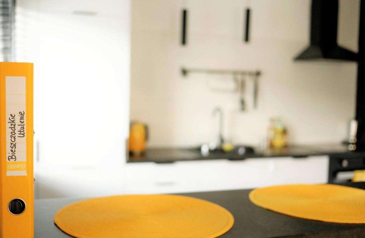 Bieszczadzkie Utulenie Apartment Ustrzyki Dolne Ngoại thất bức ảnh
