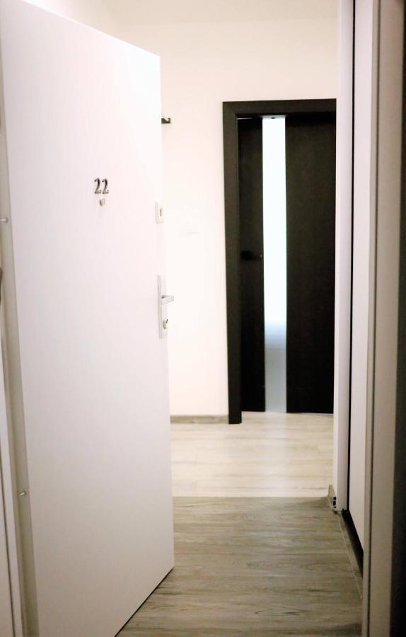 Bieszczadzkie Utulenie Apartment Ustrzyki Dolne Ngoại thất bức ảnh